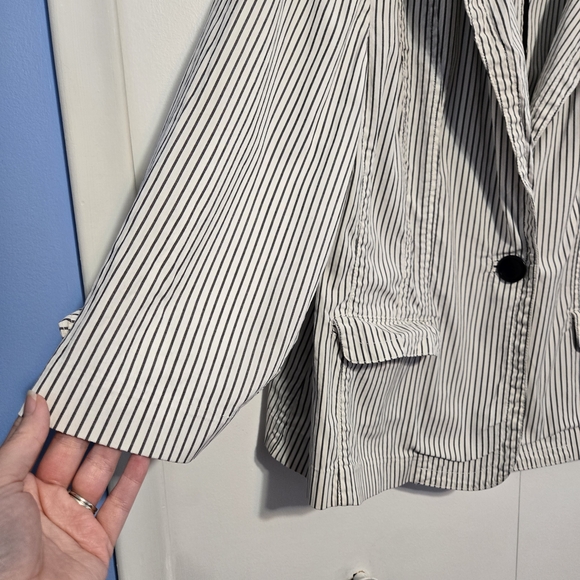 Talbots Women's Vintage Black & White Vertical Stripe Cotton Blazer Size 24W - Picture 3 of 8